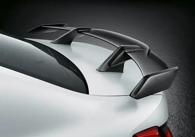 BMW G20 spoiler M Performance vs M3 CS comparison