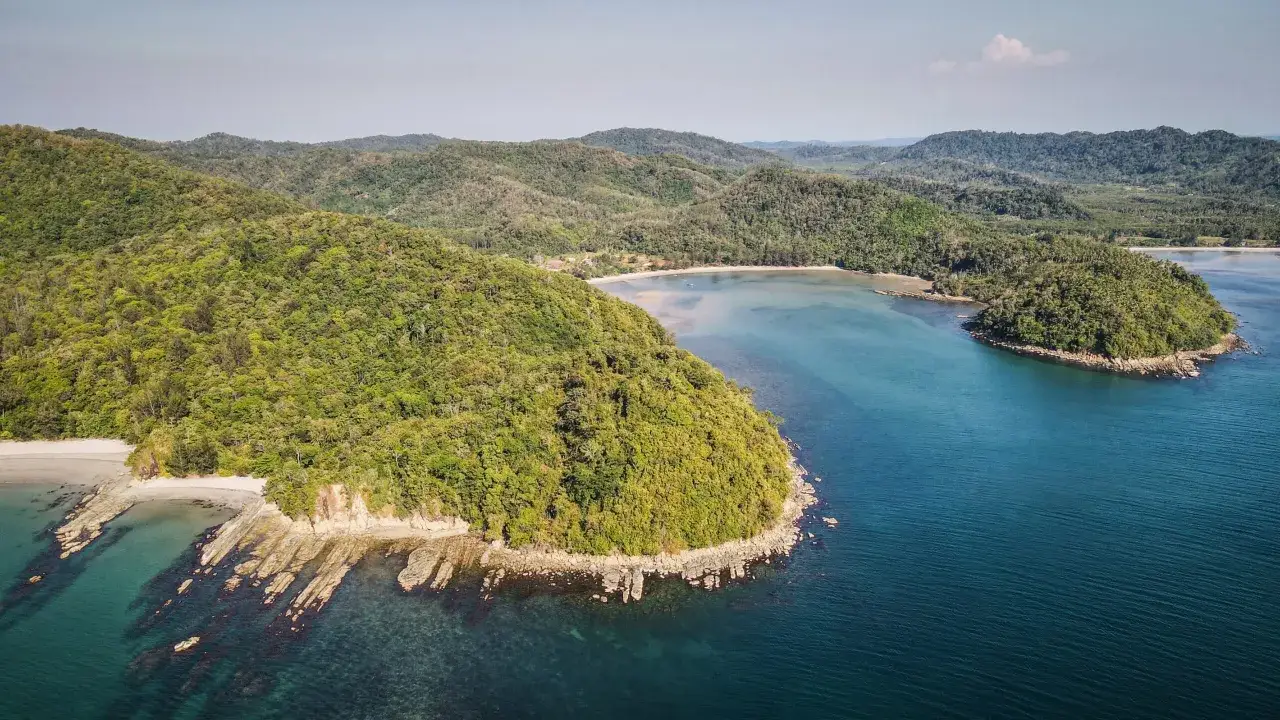 Zdjęcie Najpiękniejsze plaże na Borneo - poznaj 8 popularnych miejsc na wakacje