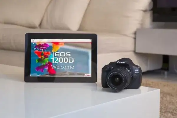 Zdjęcie Lustrzanka Canon EOS 1200D: Idealny wybór dla początkujących fotografów