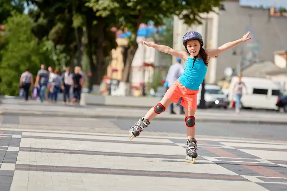 Zdjęcie Ile trwa nauka jazdy na rolkach? Odkryj, co wpływa na czas nauki