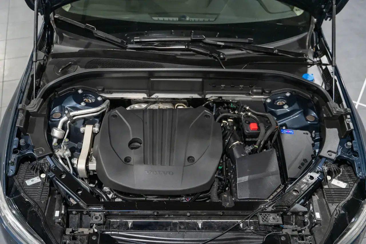 Silnik Volvo XC60. Zastanawiasz się, jaki silnik do gazu będzie najlepszy? Tutaj widzisz jednostkę napędową.