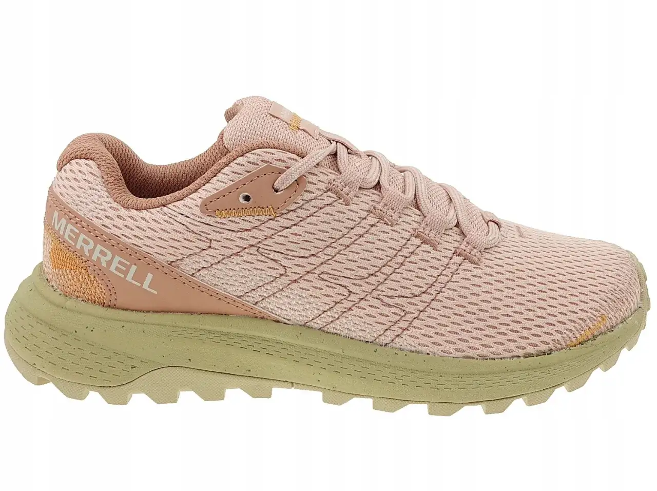 Różowy but Merrell Fly Strike z siateczkową cholewką i zieloną podeszwą. Idealny na szybkie wypady.