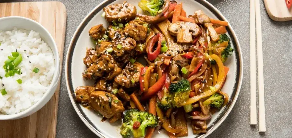 Kurczak stir-fry z warzywami
