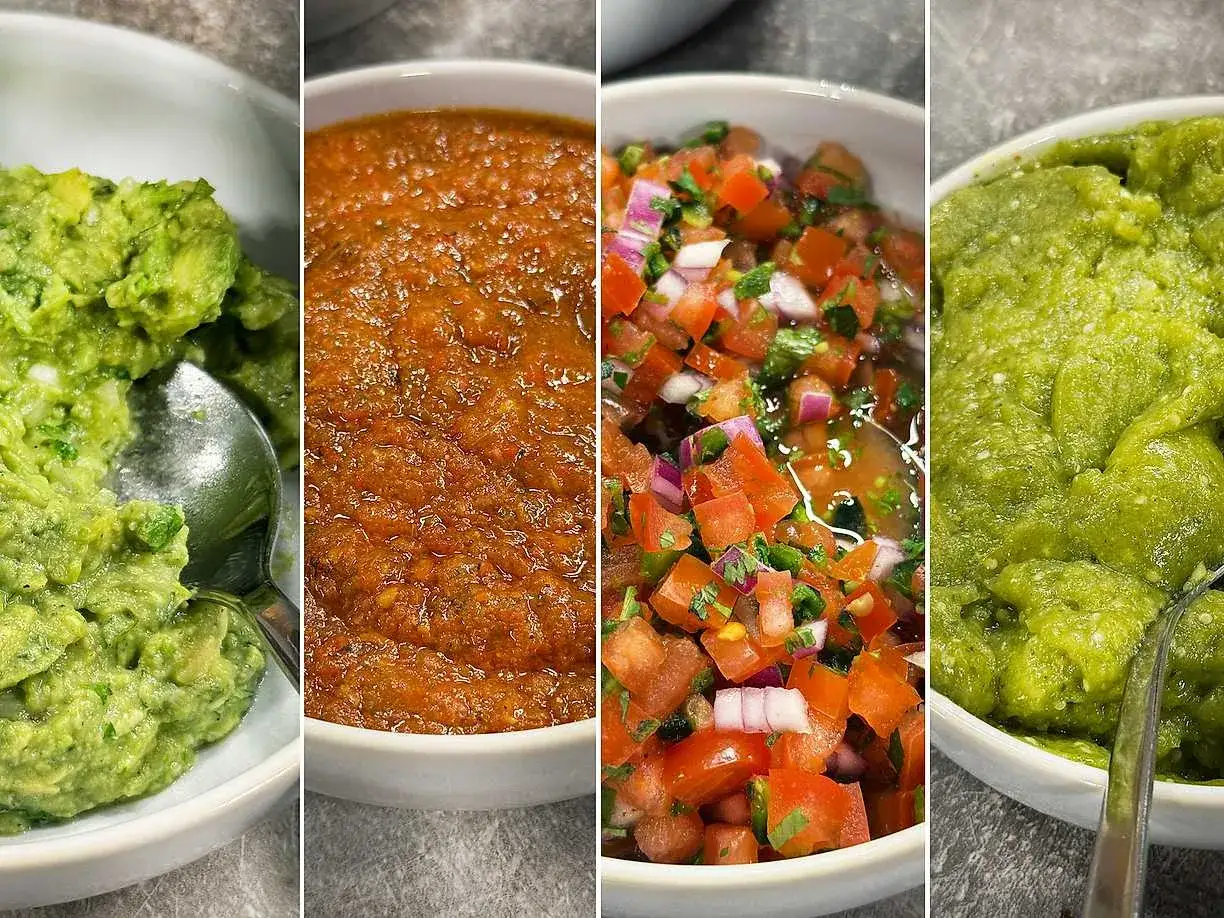 Fyra skålar med olika salsa: guacamole, röd salsa, pico de gallo och grön salsa. Perfekt för ditt nästa salsa recept!