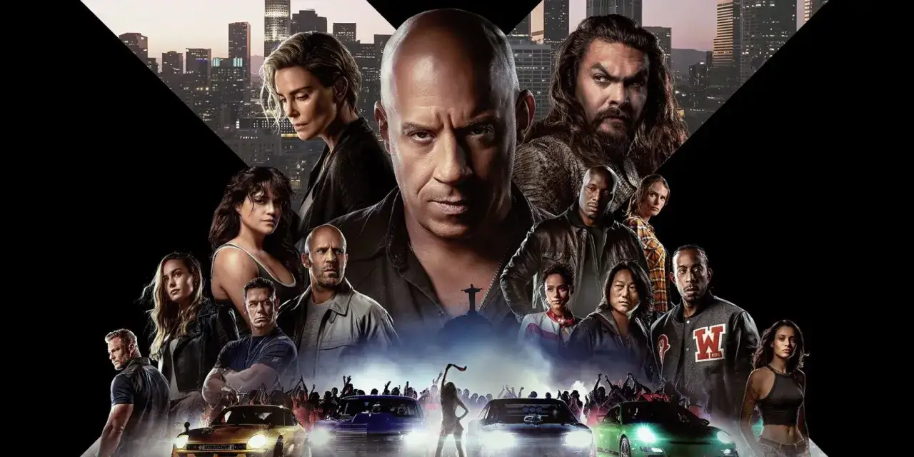 Dominic Toretto i jego ekipa w filmie Szybcy i wściekli 11. W tle widać panoramę miasta i tłum fanów.