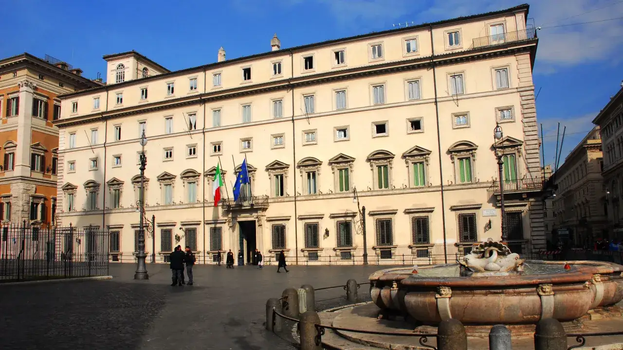 Palazzo Chigi, Sitz des Ministerpr&auml;sidenten, wo der bundeskanzler italienischer Regierung wichtige Entscheidungen trifft.