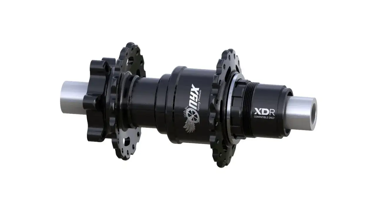 A black Onyx Vesper hub, ready for an XDR drivetrain. This review highlights its sleek design and performance.