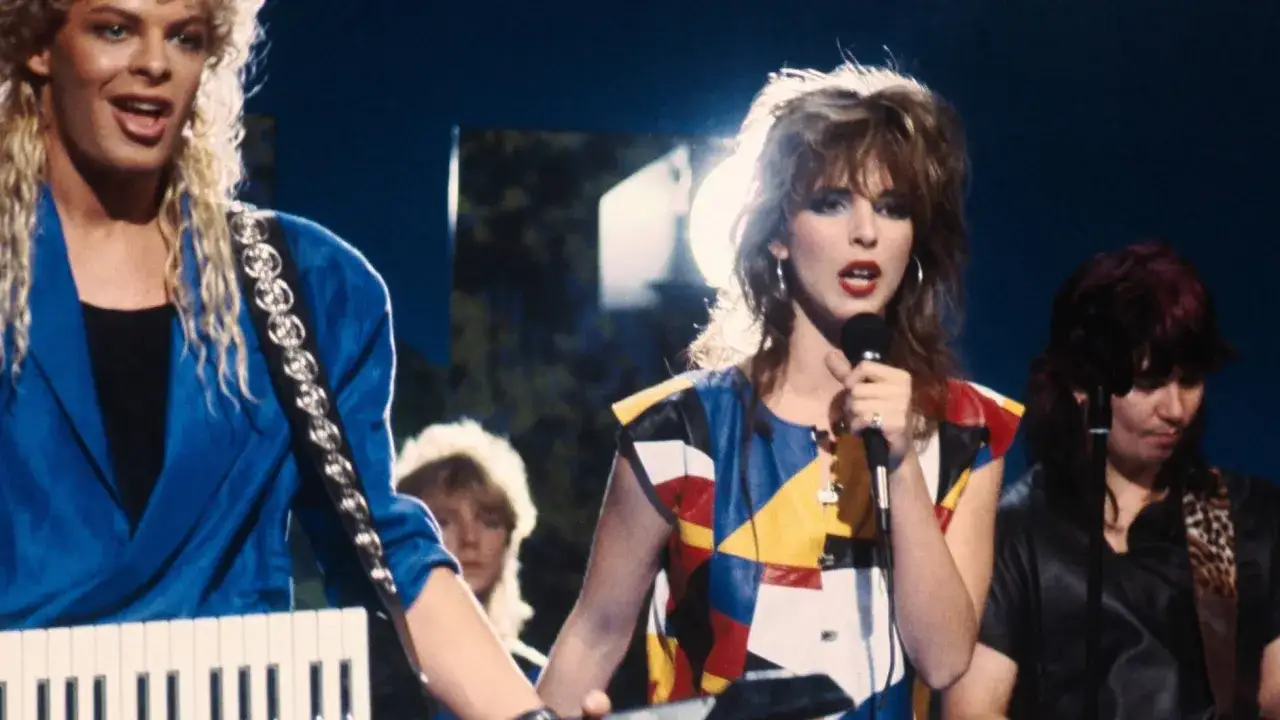80er Jahre Party Outfit Gruppe