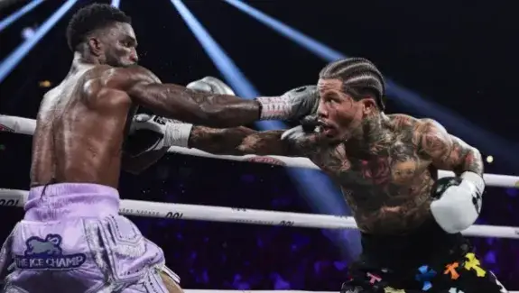 Boks zawodowy ring walka