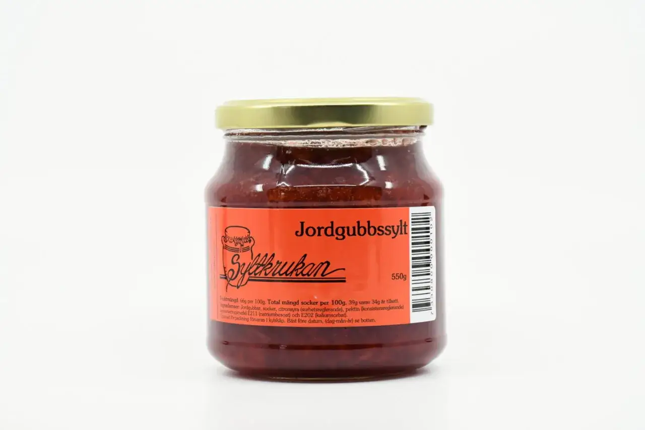 Burk med jordgubbssylt från Syltkrukan. Perfekt för ditt jordgubbssylt recept. 550g.