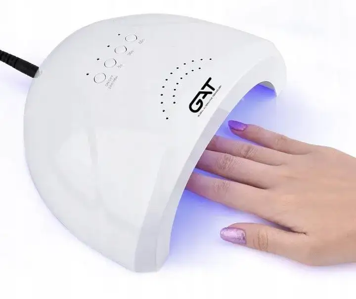 różne rodzaje lamp UV LED do paznokci