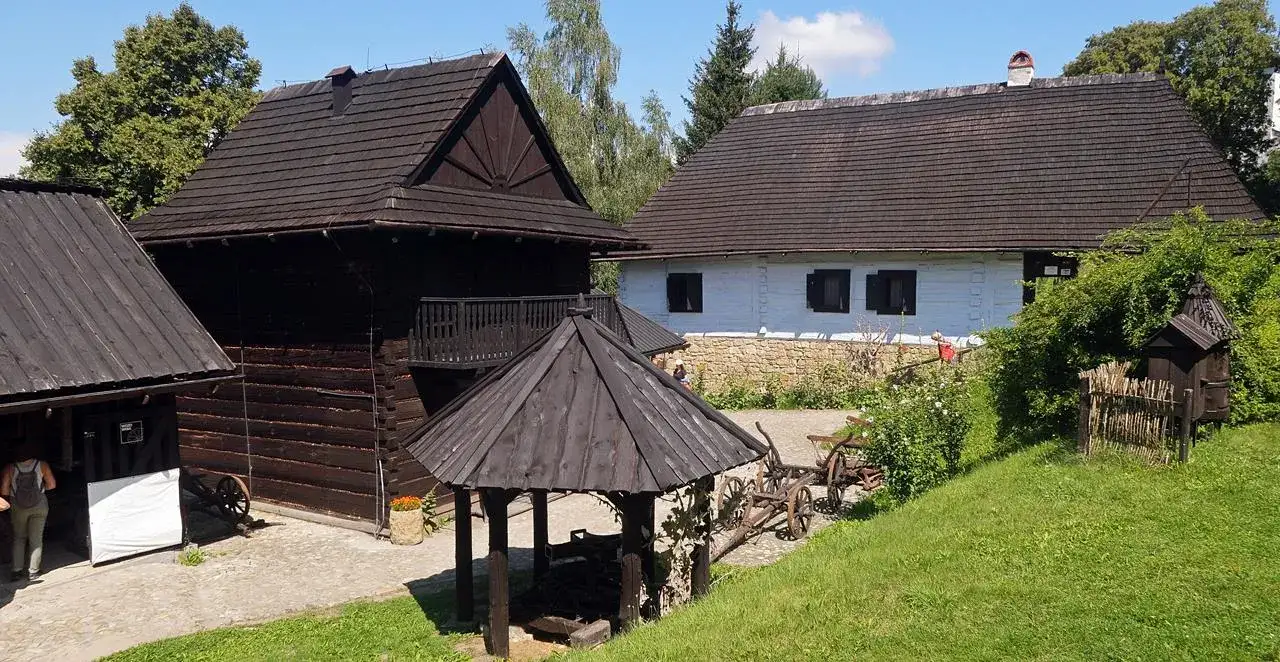 Zdjęcie Skansen Dobczyce – odkryj fascynującą historię i atrakcje regionu