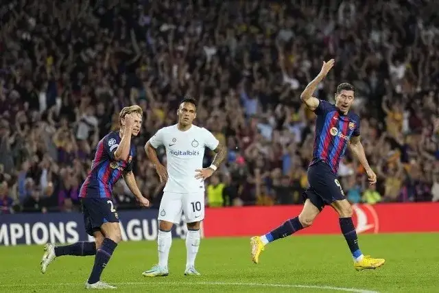 Zdjęcie Barcelona czy Real Madryt kto lepszy? Porównanie osiągnięć i statystyk