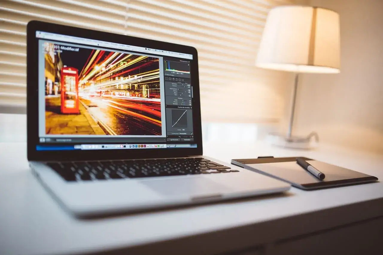 Zdjęcie Jak usunąć tło w Photoshopie – proste metody i skuteczne triki
