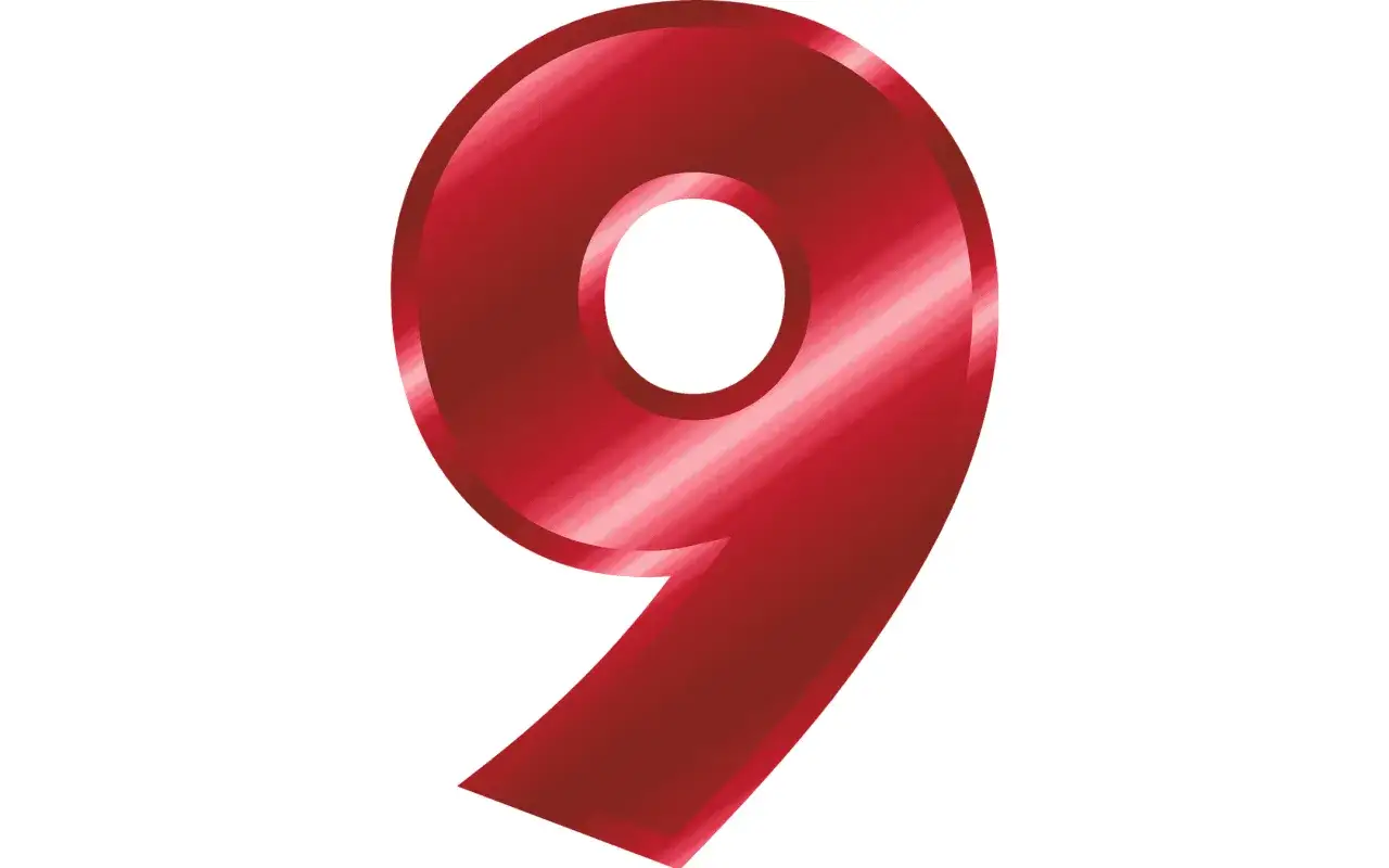 Czerwona, błyszcząca cyfra 9, symbolizująca numerologiczną 9, z połyskującymi refleksami.