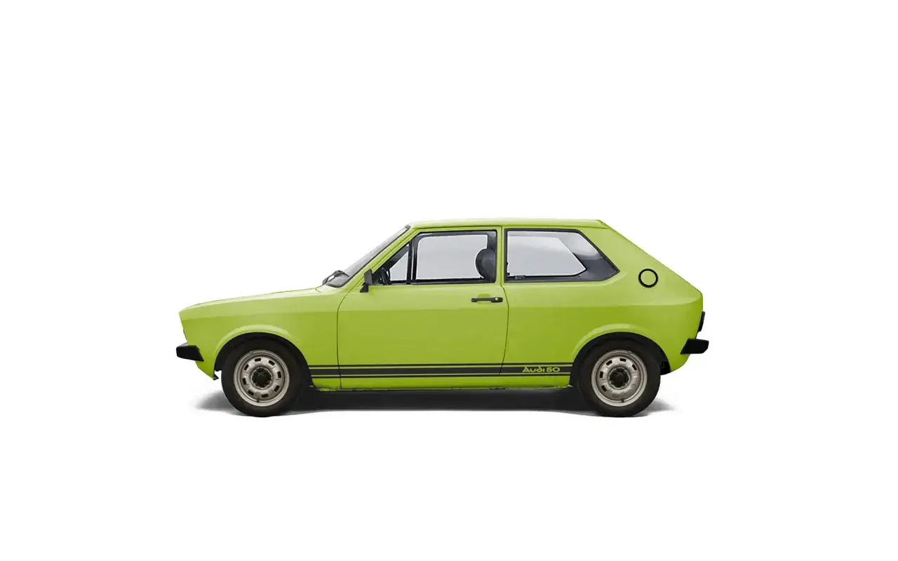 Jaskrawozielone Audi 50 z czarnymi pasami na progu, klasyk z lat 70.