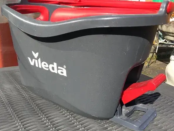 Vileda Turbo demontaż mopa schemat