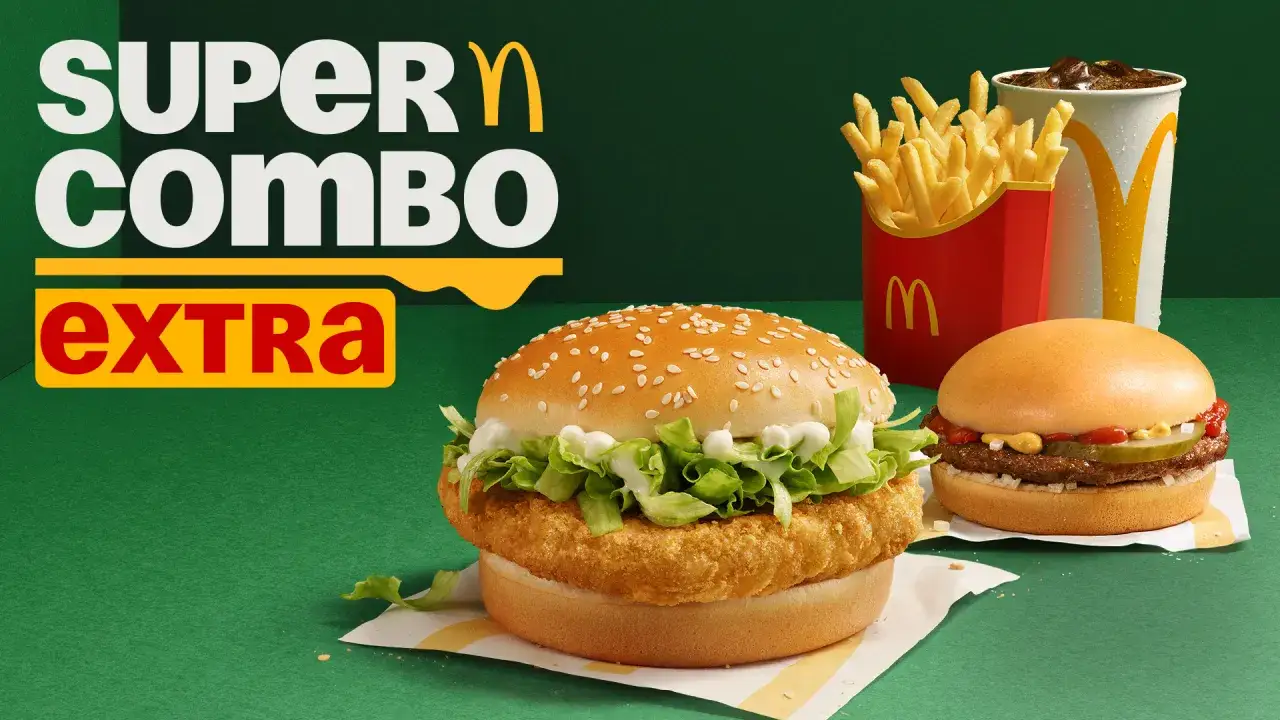 Super Combo Extra McDonald's: dwa burgery, frytki i napój. Idealne na szybki posiłek, ale warto sprawdzić cheeseburger McDonald kcal.