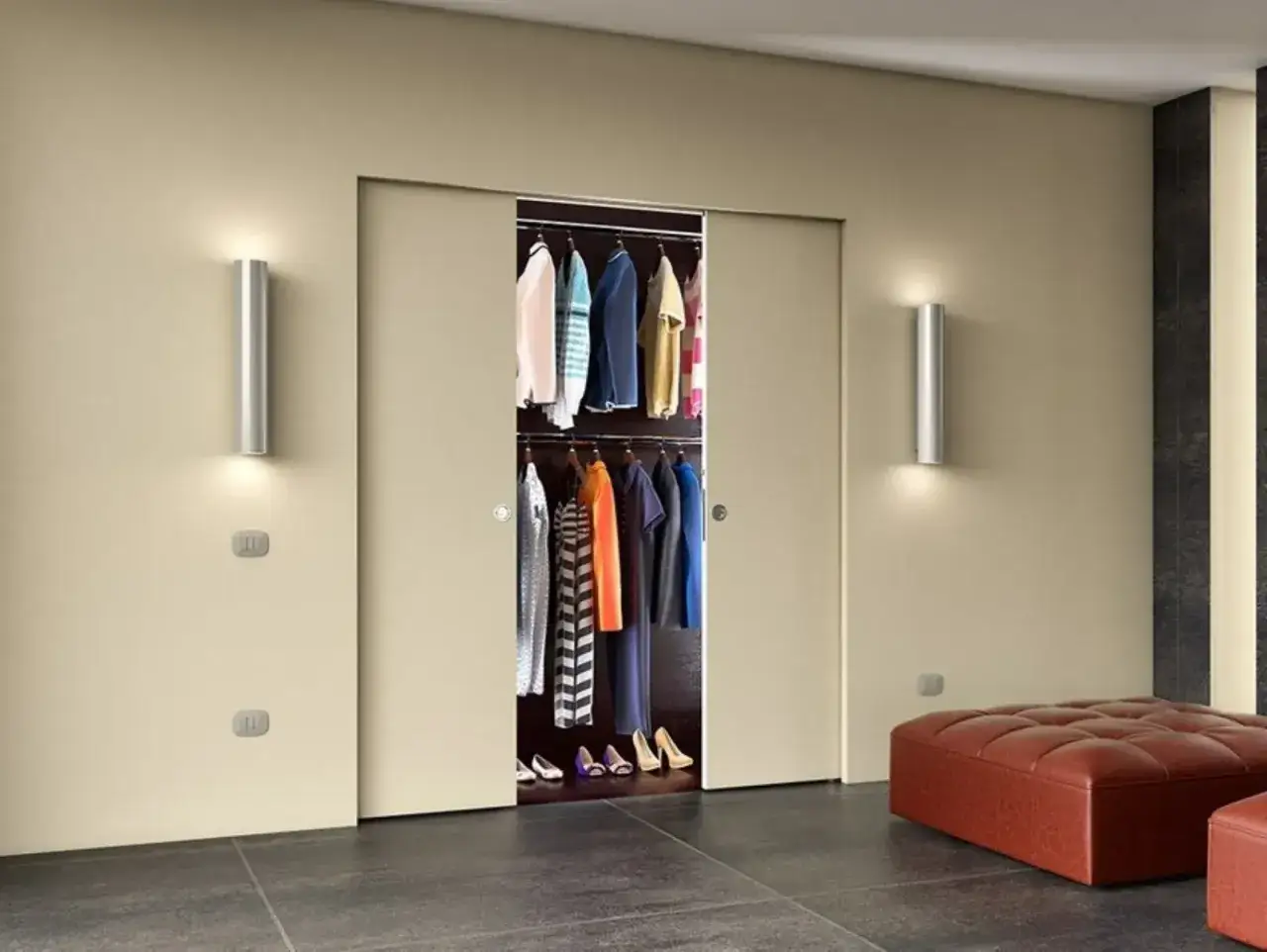 Porte scorrevoli in cartongesso per cabine armadio, con abiti ordinati e scarpe in mostra.