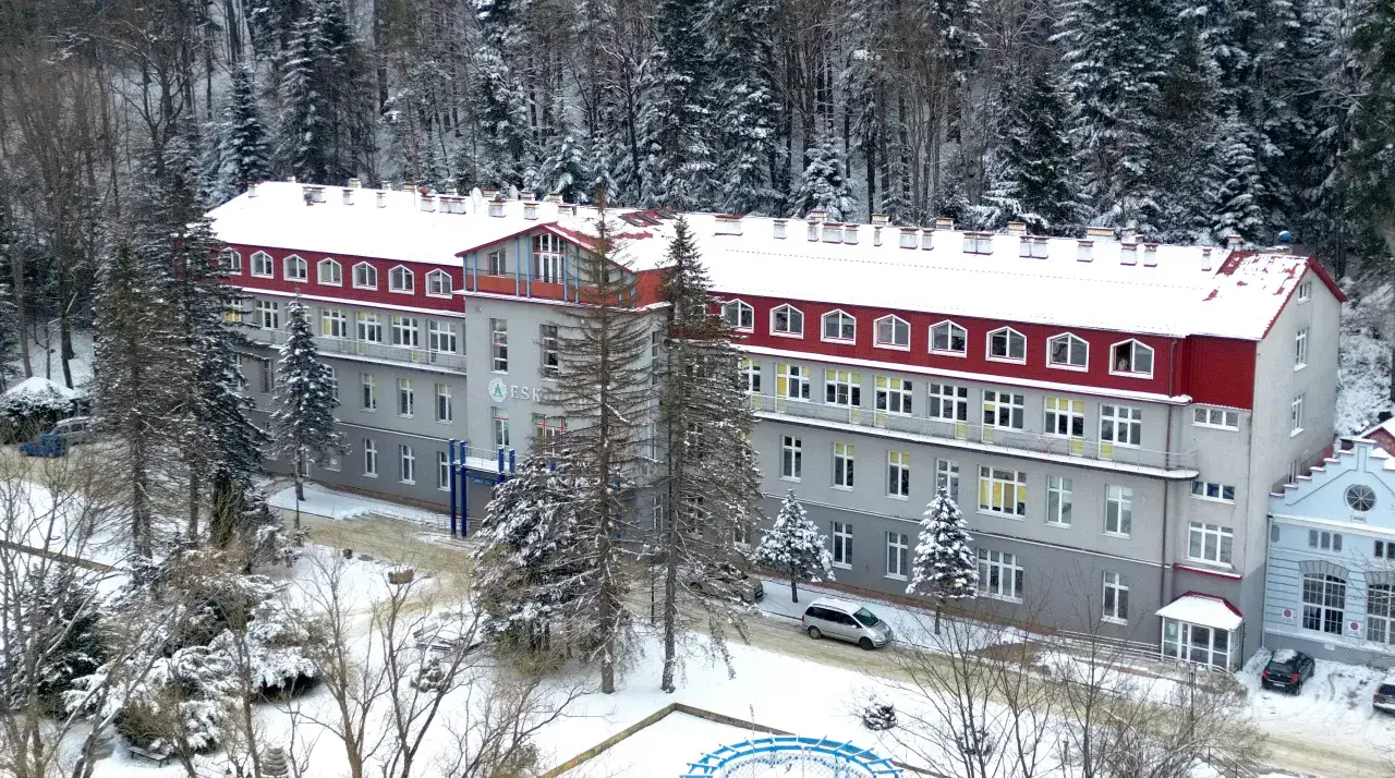 Szpital Uzdrowiskowy Eskulap Rymanów-Zdrój budynek