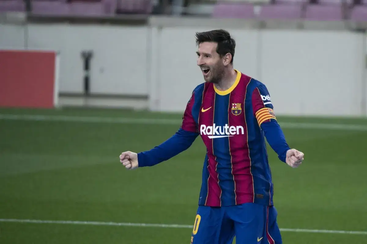 Leo Messi, ikona FC Barcelona, świętuje kolejny gol, pisząc dalszy ciąg historii klubu.