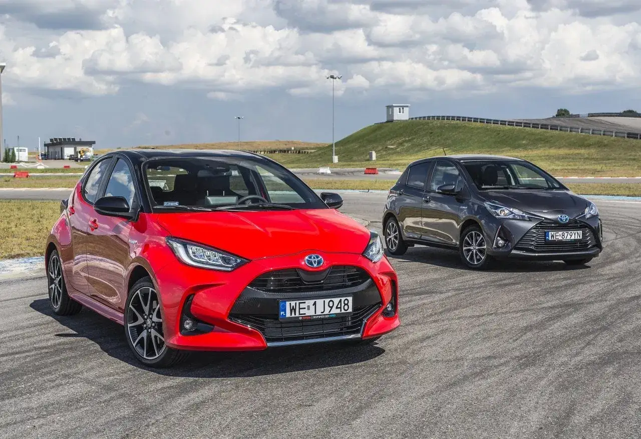 Toyota Yaris generacje por&oacute;wnanie