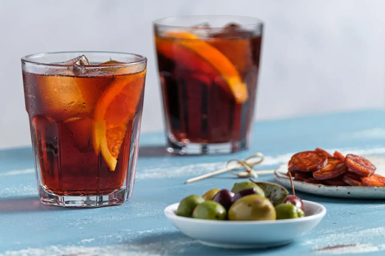 Kalimotxo drink