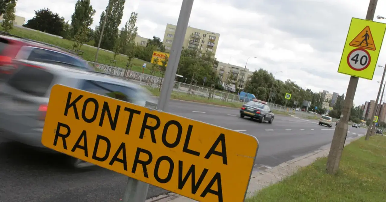 Uwaga na wykroczenie 97 kw! Żółty znak 