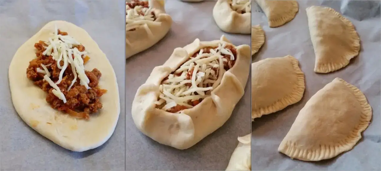 Piroger recept: deg fylls med köttfärs och ost, sedan viks och försluts.