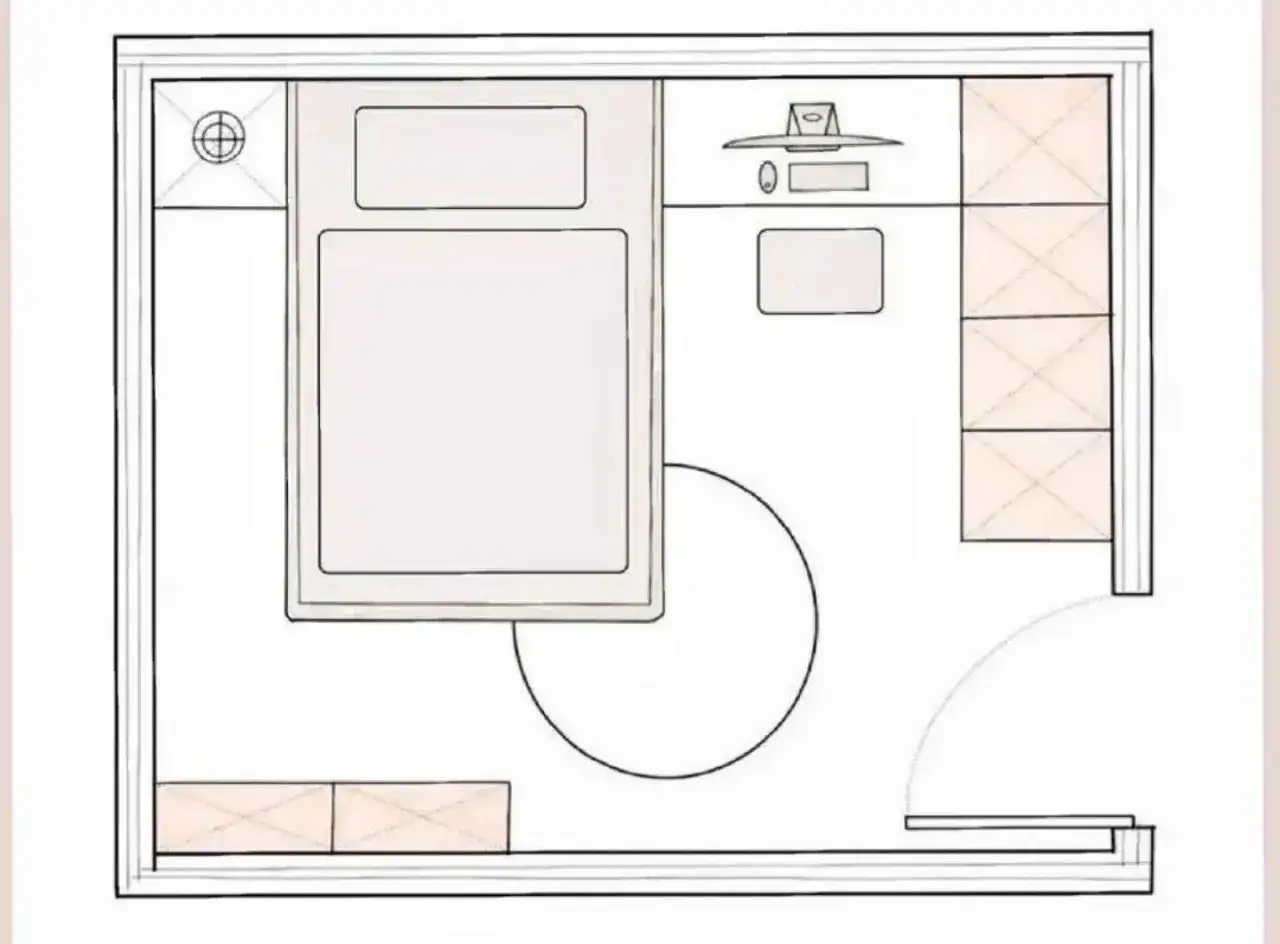 Plano de habitaci&oacute;n con cama, escritorio y armarios. Un dise&ntilde;o que busca el equilibrio, un plano casa feng shui ideal para el descanso y la productividad.