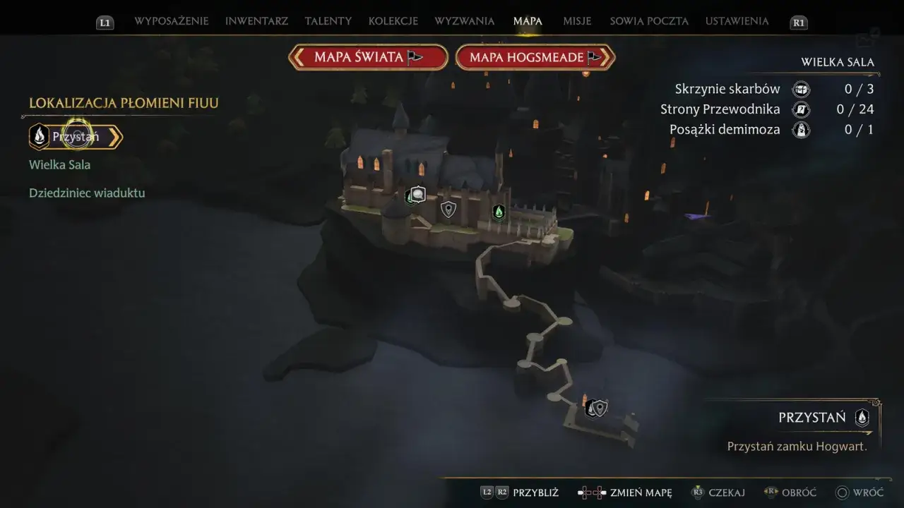Mapa zamku Hogwart w grze Hogwarts Legacy. Widok z lotu ptaka na zamek i okolicę, z zaznaczonymi punktami do odkrycia. Polski dubbing w grze ułatwia nawigację.