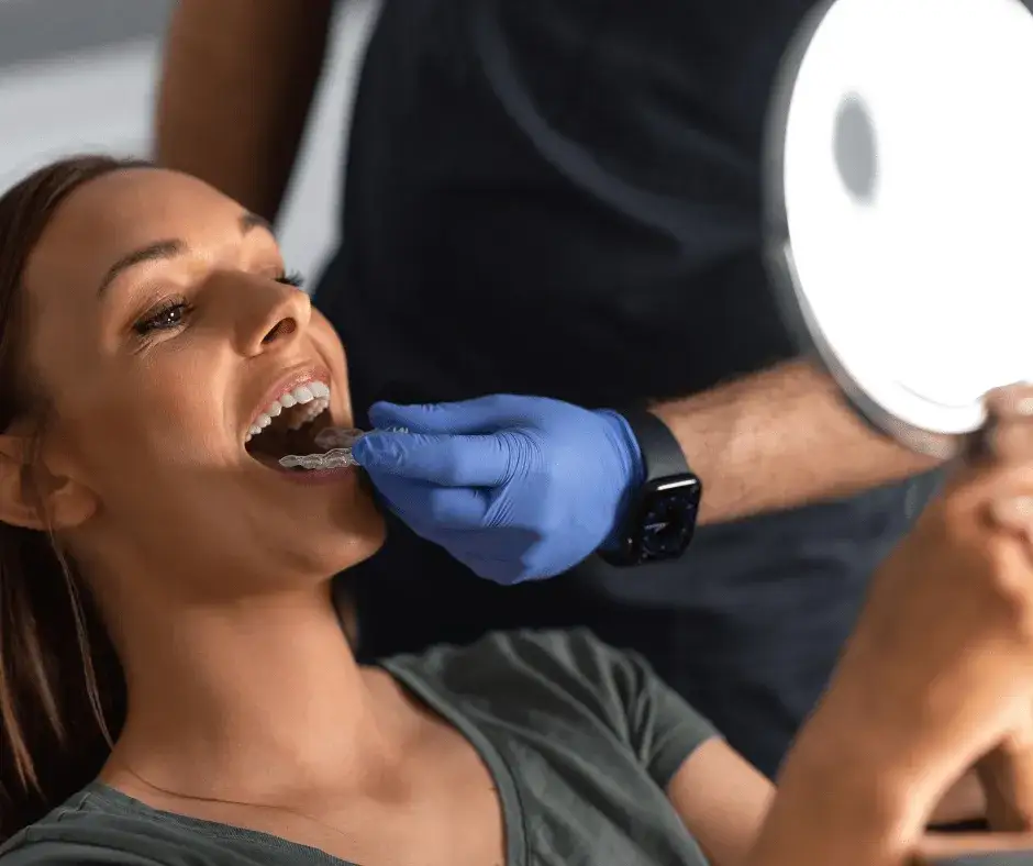 Por&oacute;wnanie narzędzi dentysty og&oacute;lnego i ortodonty
