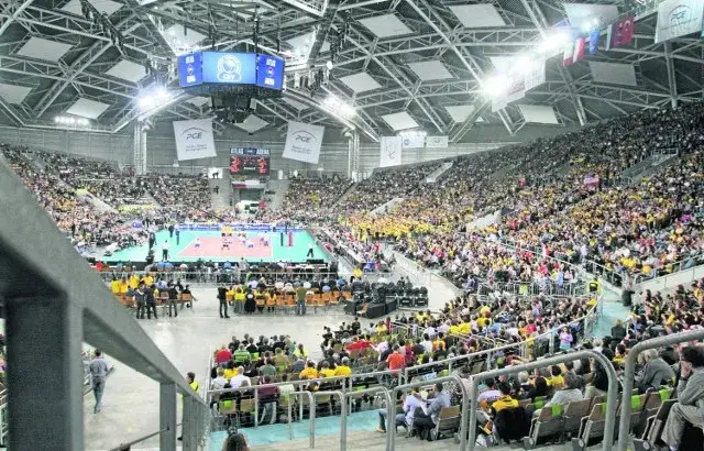 Fenerbahce siatkówka hala kibice