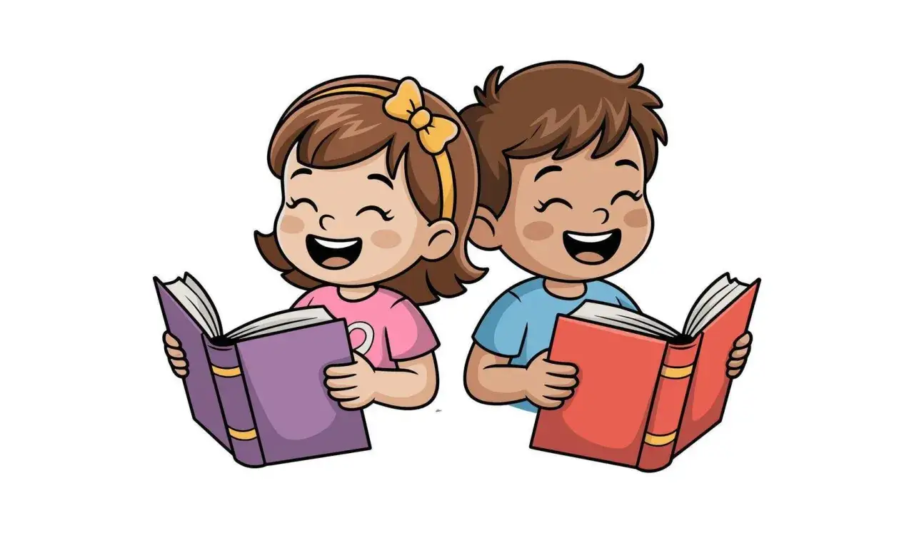 Niña y niño sonríen leyendo cuentos en inglés. Ella tiene un lazo amarillo, él una camiseta azul.