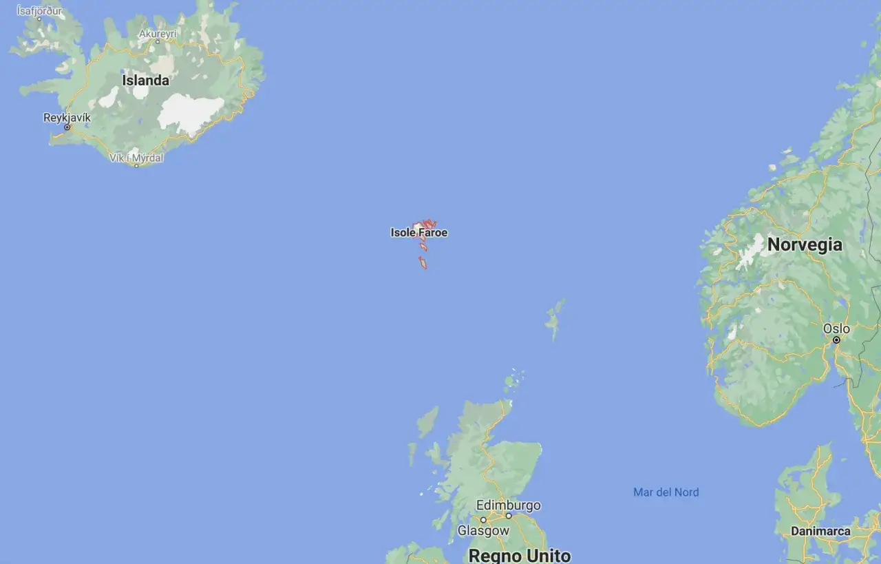 Le Isole Faroe si trovano tra Islanda e Norvegia, a nord del Regno Unito.