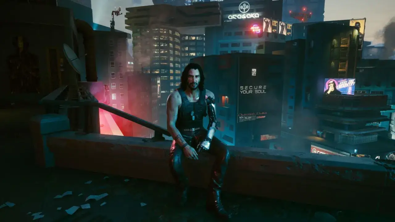 Johnny Silverhand siedzi na dachu, patrząc na neonowe miasto. Czy to jego sekretne zakończenie w świecie Cyberpunk?