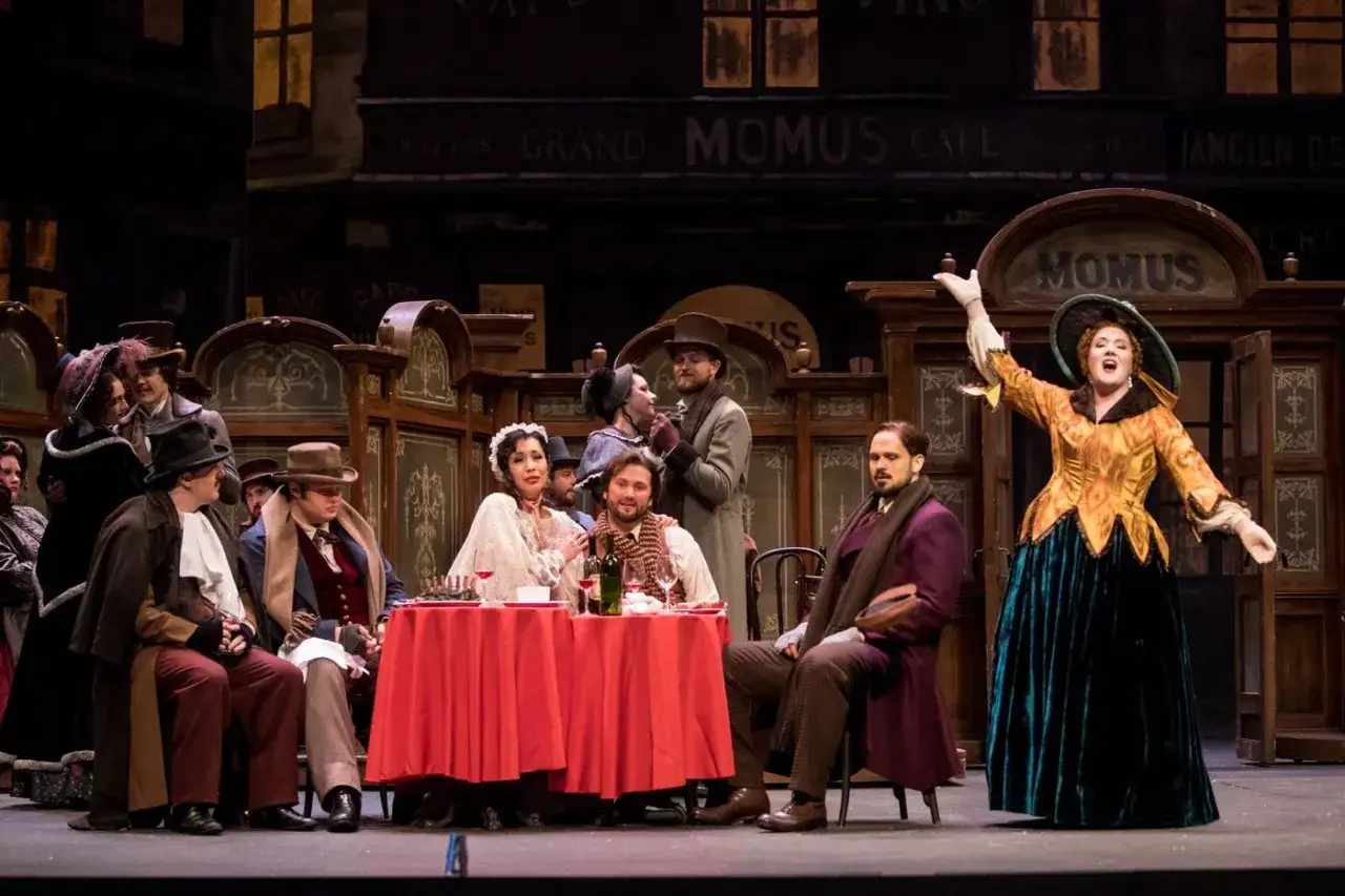 opera vs operetka porównanie sceny