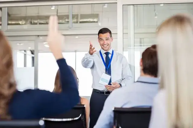 Koszty studiów podyplomowych coaching zarobki coacha