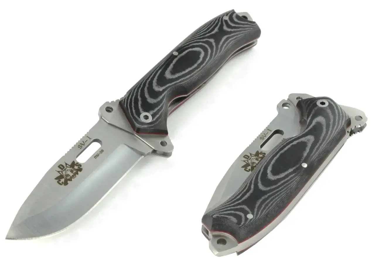 Navaja SV-1 con mango de madera veteada, ideal para cualquier aventura. La mejor navaja t&aacute;ctica para estar preparado.