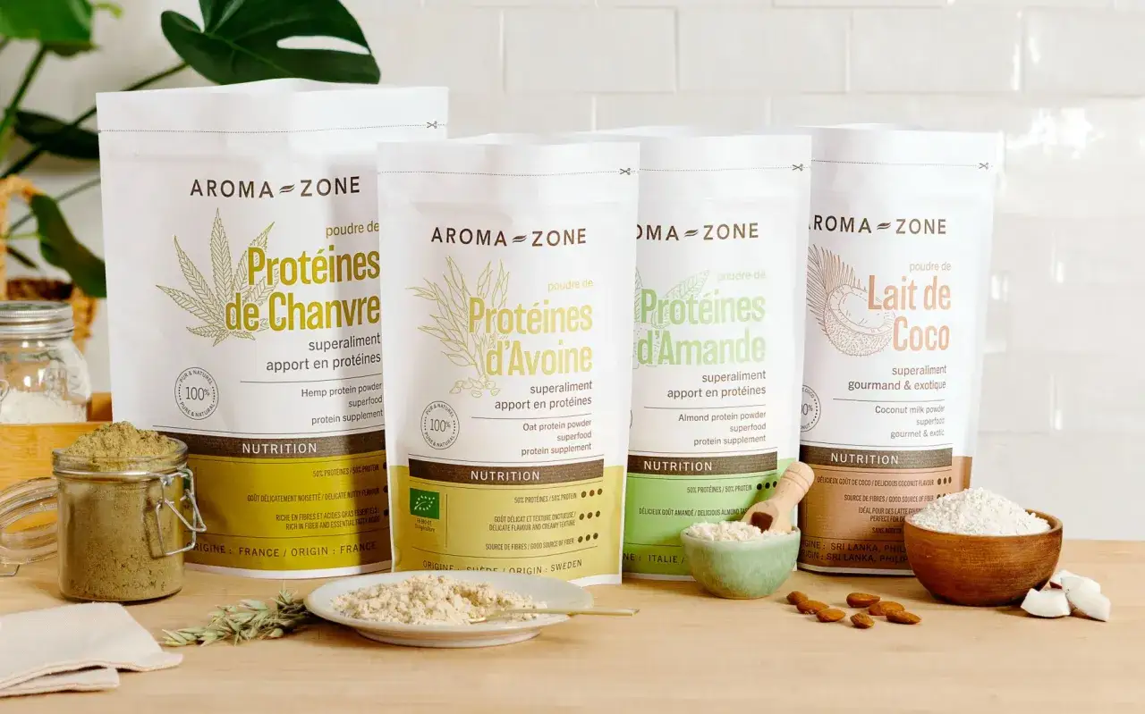 Pots de protéine végétale Aroma-Zone : chanvre, avoine, amande et lait de coco. Un superaliment pour un apport en protéines.