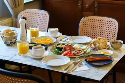 Zdjęcie Gdzie zjeść w Augustowie? Odkryj najlepsze restauracje i lokale