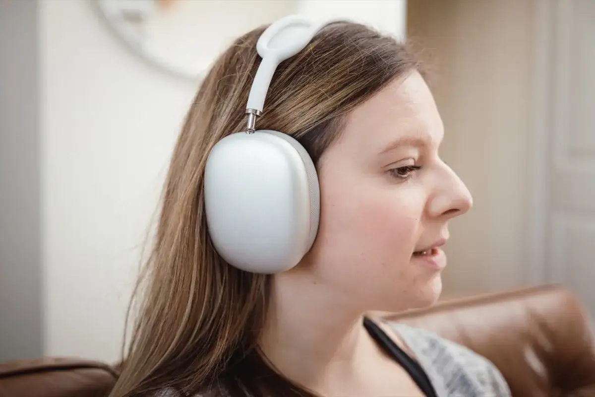 Apple AirPods Max on head