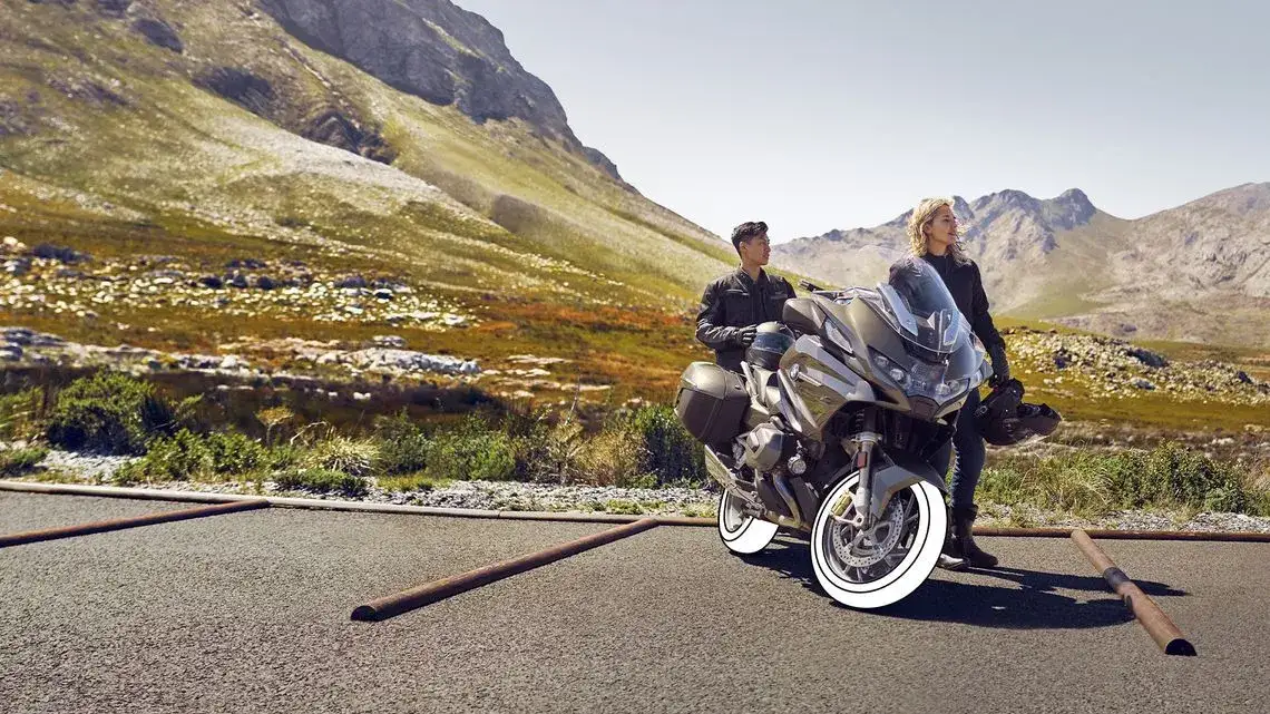 Zdjęcie Die besten Motorrad Reifen: Sicherheit, Pflege und Auswahl leicht gemacht