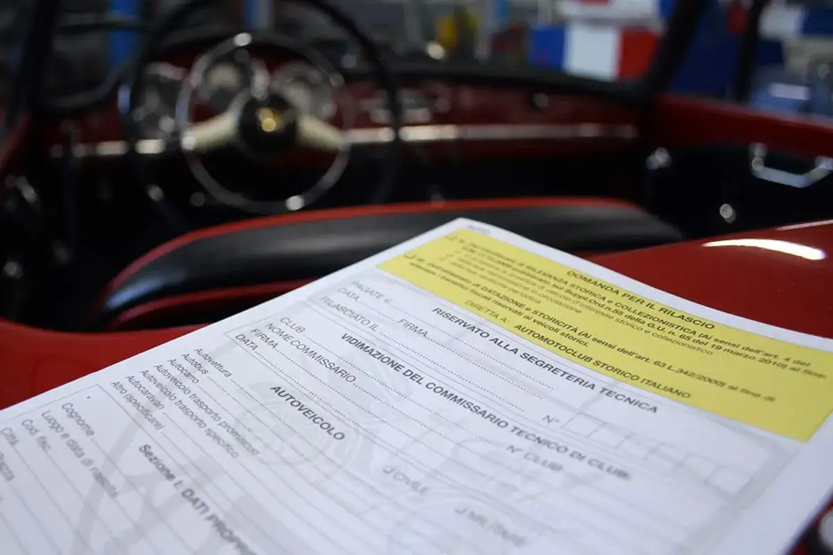 Domanda per rilascio certificato storico auto d'epoca. Dopo quanti anni un veicolo diventa storico?