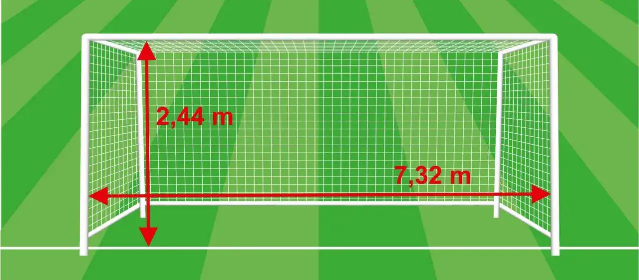 Bramka piłkarska z wymiarami: wysokość 2,44 m, szerokość 7,32 m. Idealne światło bramki dla każdego meczu.