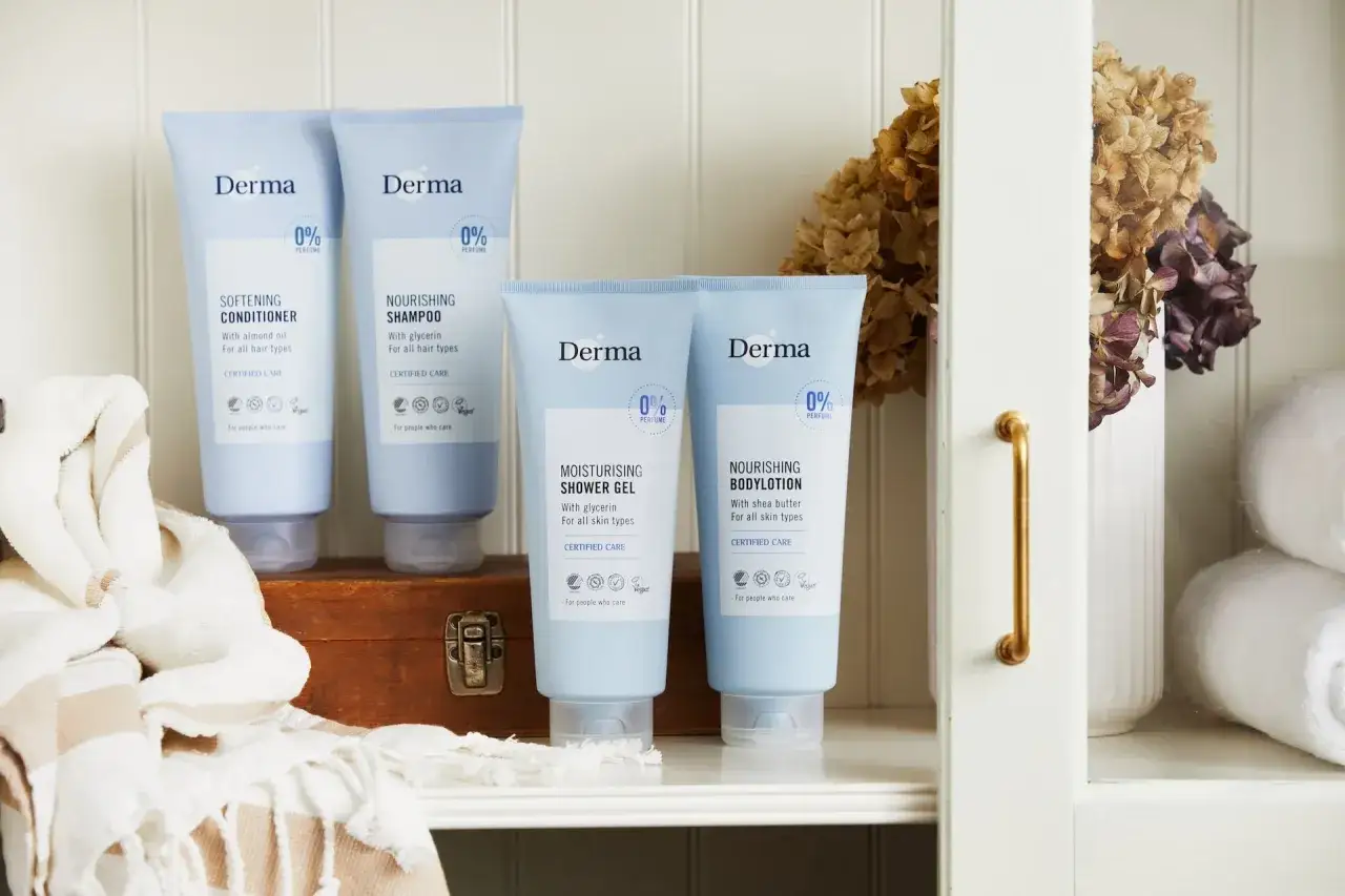 Sanfte Pflege f&uuml;r Ihr Haar: Derma Nourishing Shampoo und Conditioner, parf&uuml;mfrei und vegan. Ideal f&uuml;r alle Haartypen.