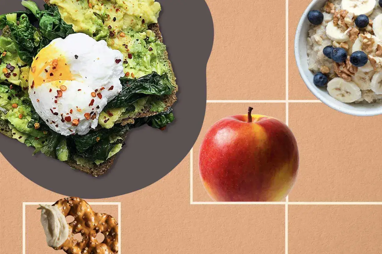 Zdrowe śniadanie: tost z awokado i jajkiem, owsianka z owocami, jabłko i precel. Idealne składniki na dieta 1400 kcal.