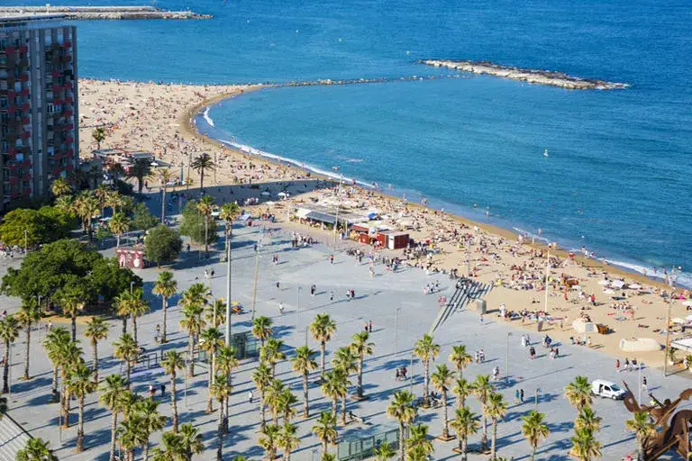Plaże Barcelony widok z g&oacute;ry