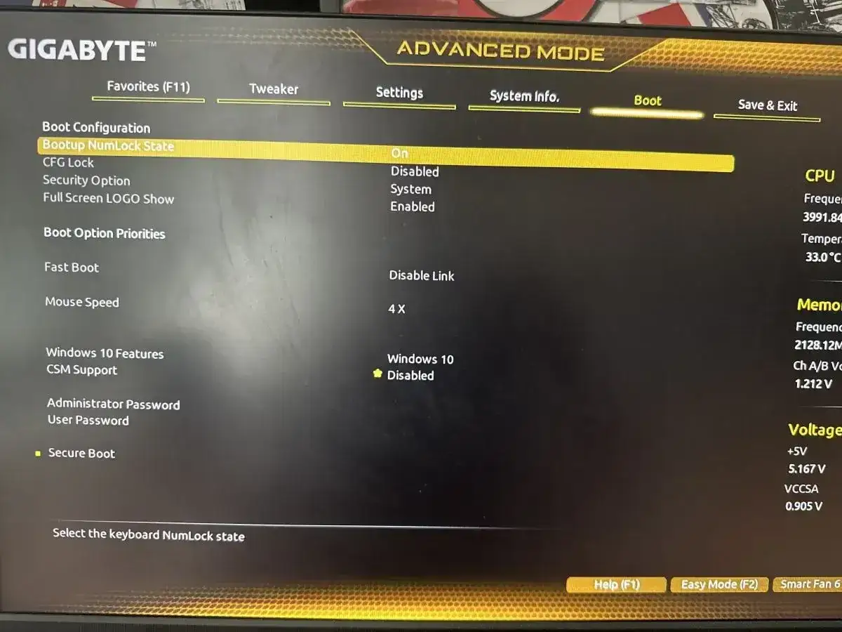 BIOS Gigabyte, zakładka Boot. Widoczny wybór 