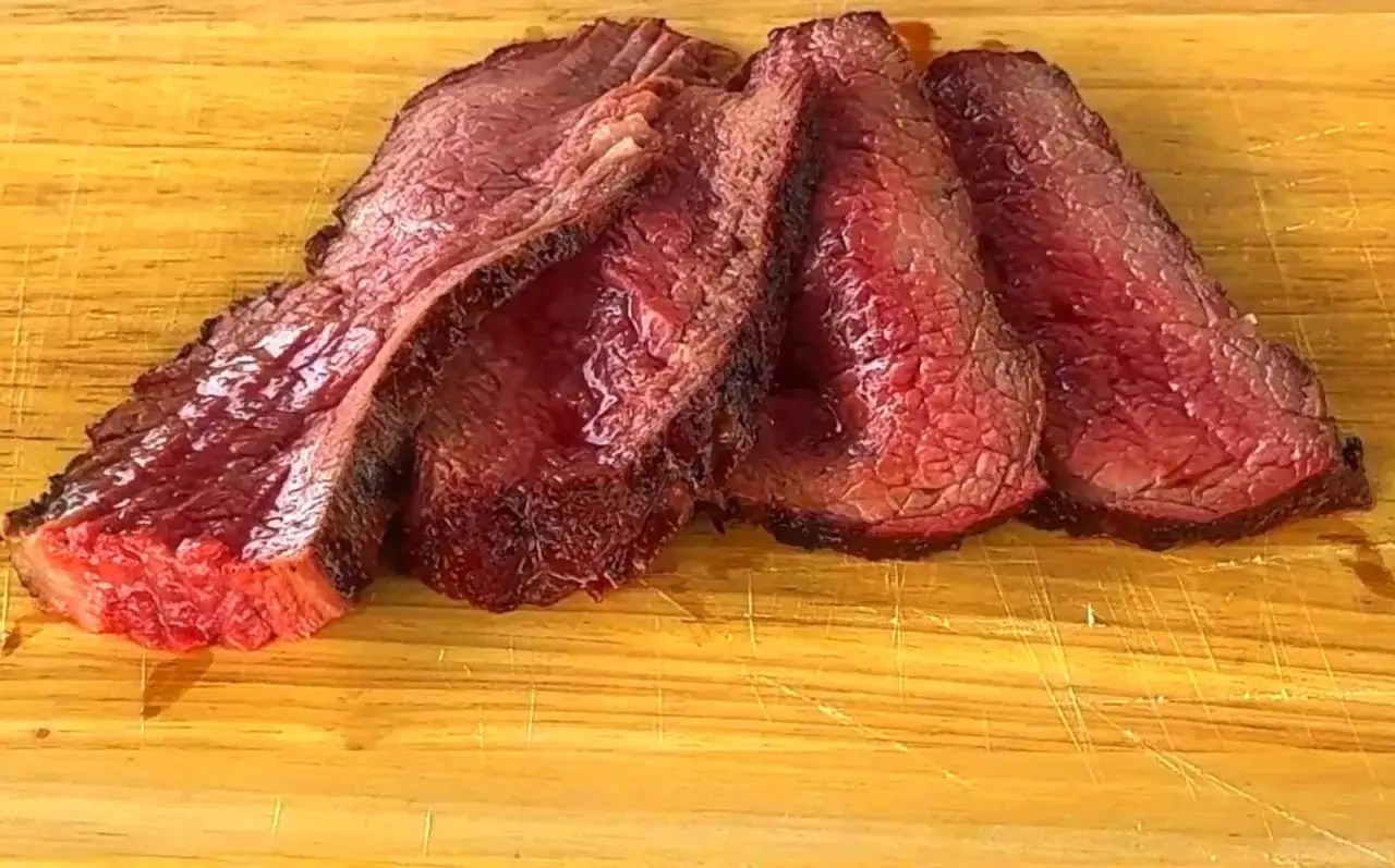 Fette succulente di spinacino di manzo, perfette per scoprire come cucinarlo al meglio.